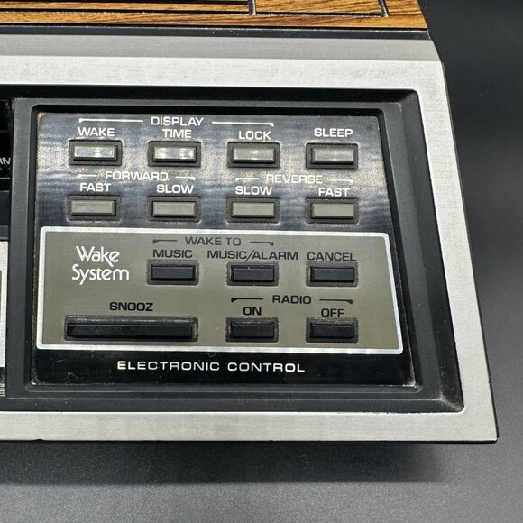 Vintage General Electric AM FM Radio Alarm Clock 1980s Faux Woodgrain 7-4687A - Picture 12 of 17